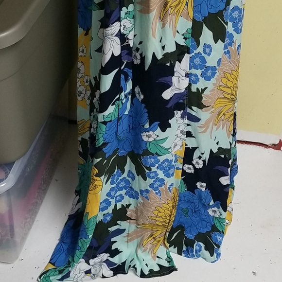 New York & Company Dress - Picture 3 of 16